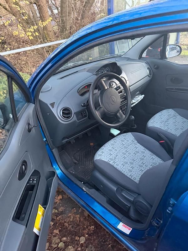 Blau Gebraucht 2009 Chevrolet Matiz Kleinwagen | 2.800 € - Bild 1/4
