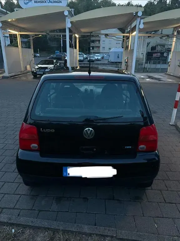 Gebraucht VW Lupo 60 PS (44 kW) 2005 Schwarz Kleinwagen