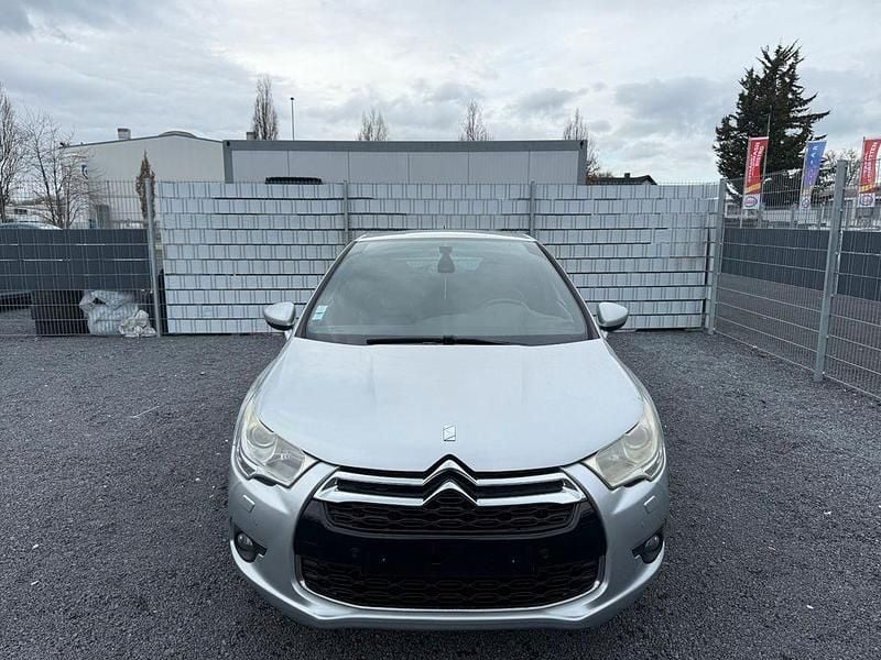 Gebraucht Citroën DS4 So Chic 111 PS (81 kW) 2011 Grau Kleinwagen
