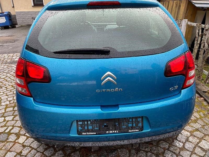 Gebraucht Citroën C3 Tendance 73 PS (53 kW) 2010 Blau Limousine