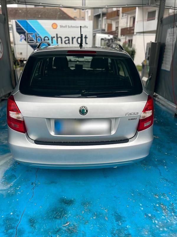 Gebraucht Skoda Fabia Cool Edition 86 PS (63 kW) 2012 Silber Kombi