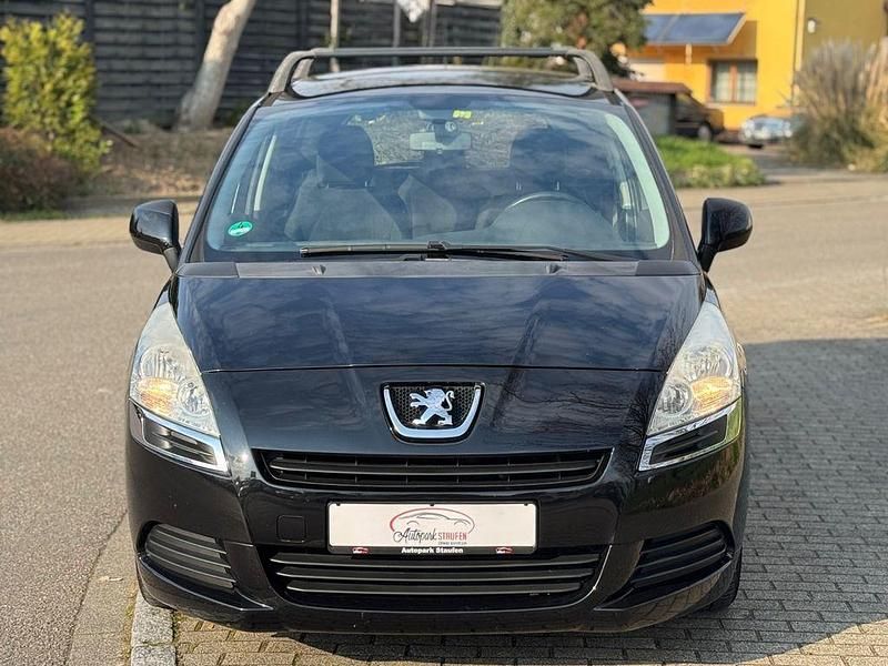 Gebraucht Peugeot 5008 Access 114 PS (83 kW) 2013 Schwarz Van / Kleinbus