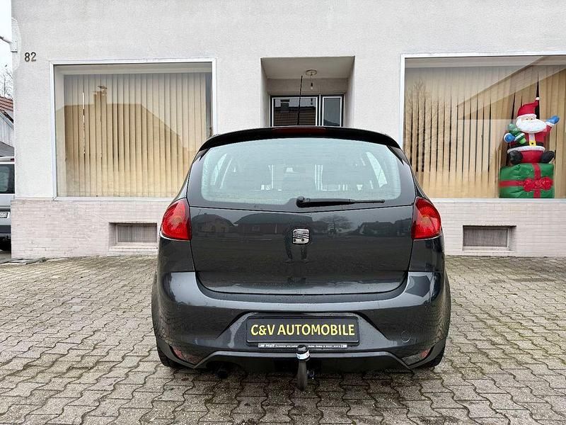 Gebraucht Seat Altea Ecomotive 105 PS (77 kW) 2011 Grau Van / Kleinbus