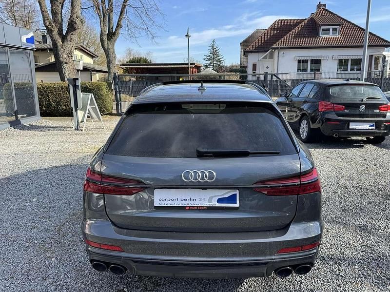 Gebraucht Audi S6 349 PS (256 kW) 2020 Daytonagrau perleffekt Kombi