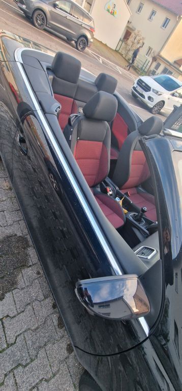 Schwarz Gebraucht 2010 VW Eos Edition Cabrio | 6.999 € (Etwas zu teuer) - Bild 1/4