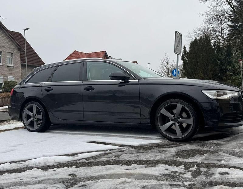 Gebraucht Audi A6 204 PS (150 kW) 2014 Schwarz Kombi