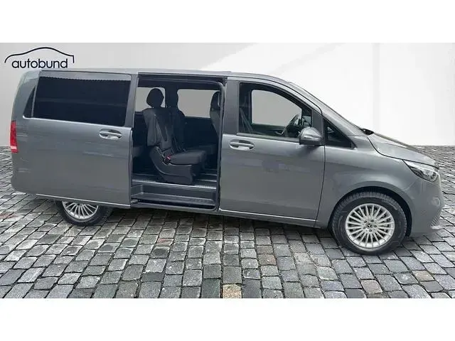 Neu Mercedes EQV300 150 kW (204 PS) 2025 Van / Kleinbus