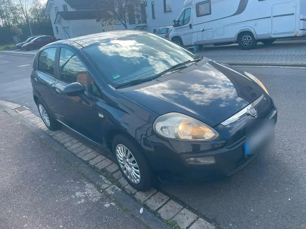Brugt Fiat Punto 77 HK (56 kW) 2011 Hatchback