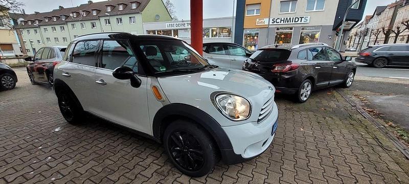 Weiß Gebraucht 2013 Mini Cooper Countryman SUV | 6.400 € (Superpreis) - Bild 1/4