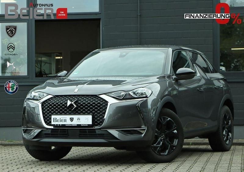 Gris platinium Gebraucht 2021 DS Automobiles DS3 Crossback So Chic SUV | 18.980 € (Fairer Preis) - Bild 1/4