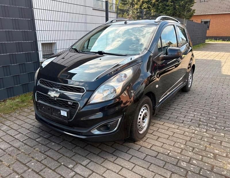 Usado Chevrolet Spark LTZ 82 CV (60 kW) 2014 Negro Utilitario