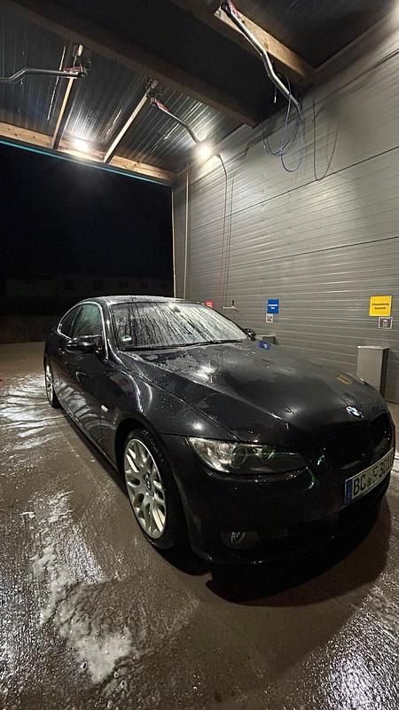Gebraucht BMW 325 218 PS (160 kW) 2007 Schwarz Coupé