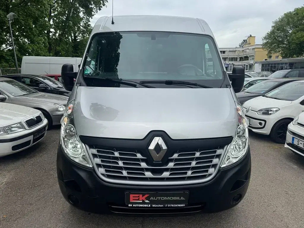 Gebraucht Renault Master 131 PS (96 kW) 2019 Silber Van / Kleinbus