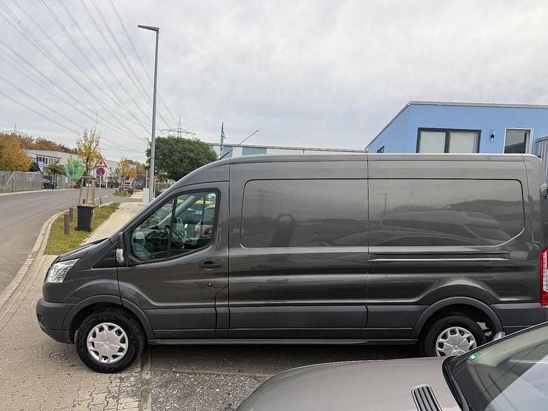 Gebraucht Ford Transit Trend 131 PS (96 kW) 2018 Magnetic Van / Kleinbus