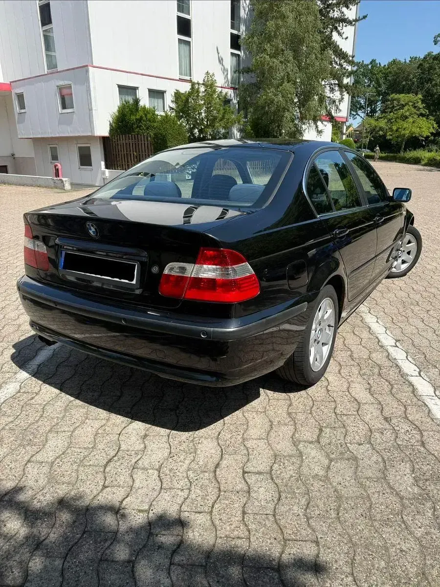 Gebraucht BMW 320 170 PS (125 kW) 2002 Schwarz Limousine