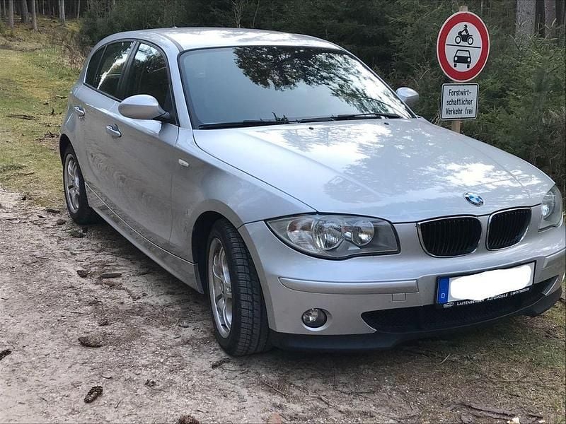 Gebraucht BMW 118 143 PS (105 kW) 2006 Silber Kleinwagen