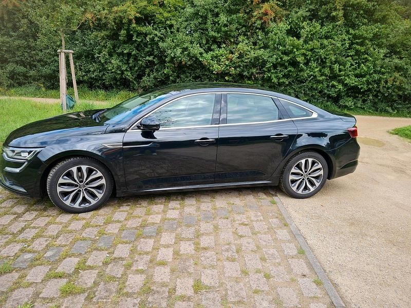 Schwarz Gebraucht 2018 Renault Talisman Limousine | 10.900 € - Bild 1/4