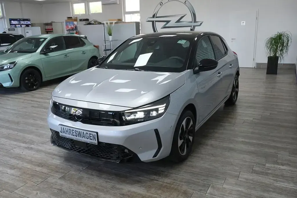Gebraucht Opel Corsa-e 114 kW (156 PS) 2025 Silber Kleinwagen