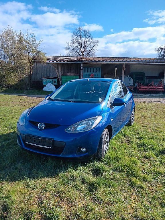 Gebraucht Mazda 2 103 PS (75 kW) 2009 Blau Kleinwagen