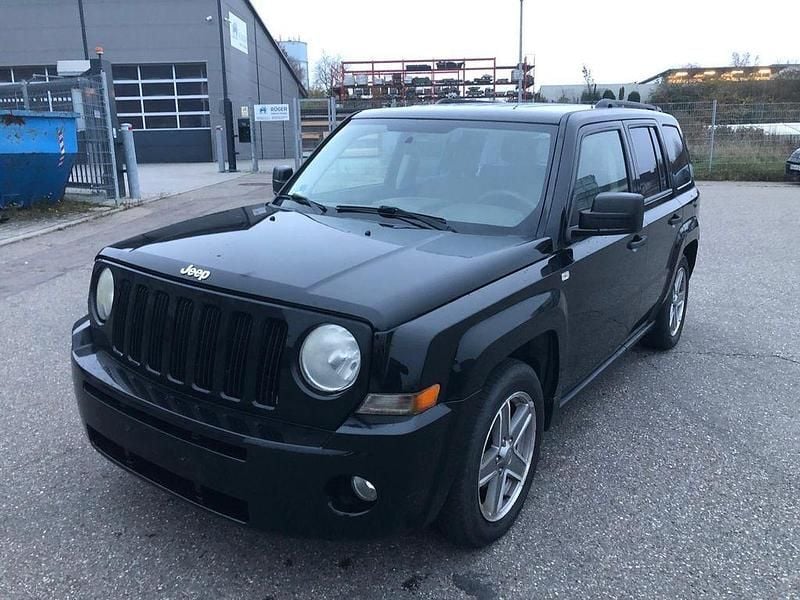 Schwarz Gebraucht 2007 Jeep Patriot Sport SUV | 3.380 € (Fairer Preis) - Bild 1/4
