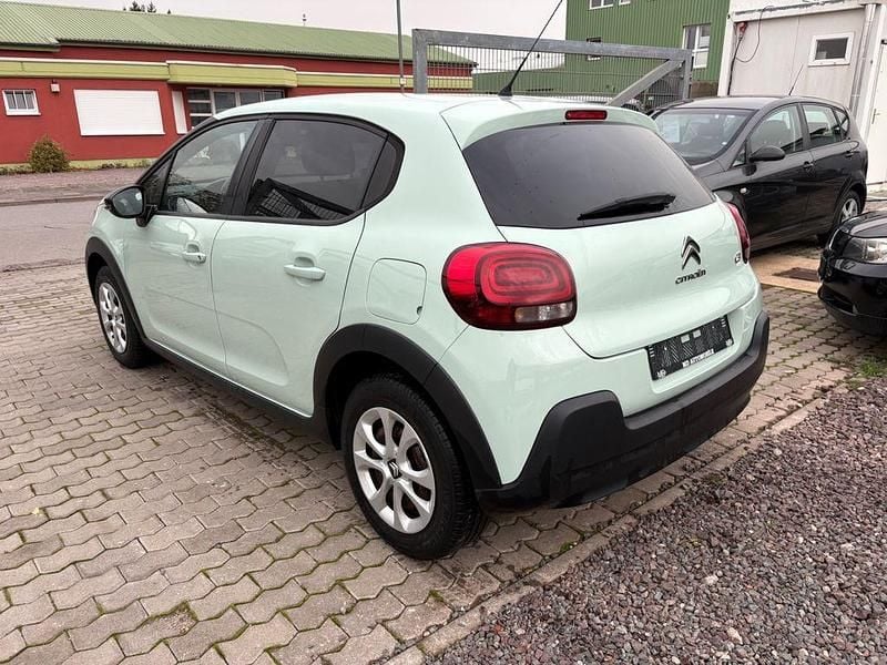 Gebraucht Citroën C3 Feel 82 PS (60 kW) 2017 Grün Limousine