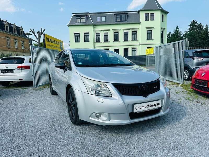 Platinsilber metallic Gebraucht 2009 Toyota Avensis Executive Limousine | 5.999 € (Fairer Preis) - Bild 1/4