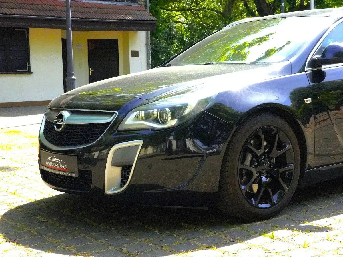 Gebraucht Opel Insignia OPC 325 PS (239 kW) 2016 Schwarz Kombi