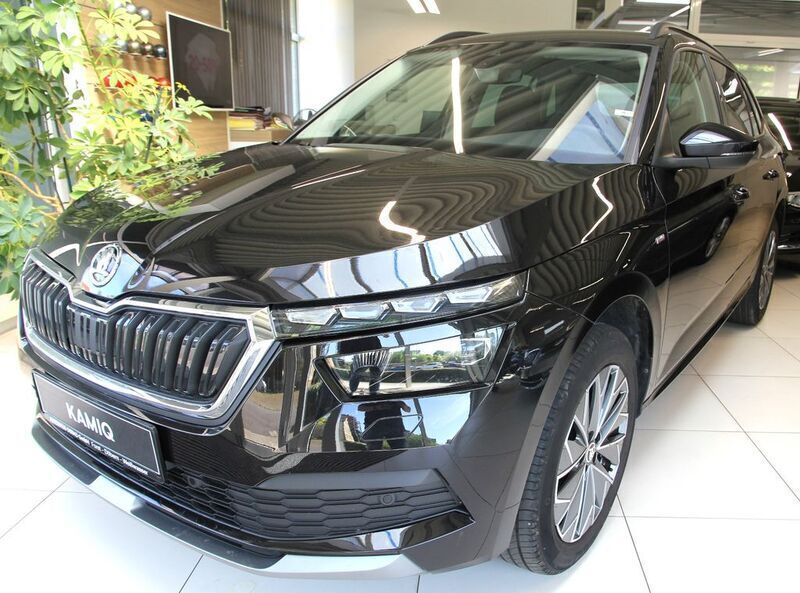 Schwarz Gebraucht 2022 Skoda Kamiq Tour SUV | 16.650 € (Superpreis) - Bild 1/4