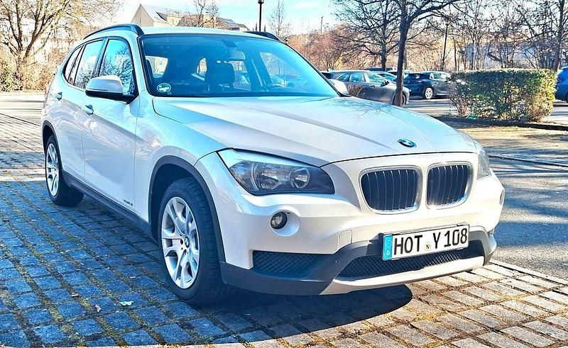 Gebraucht BMW X1 xLine 150 PS (110 kW) 2012 Weiß SUV