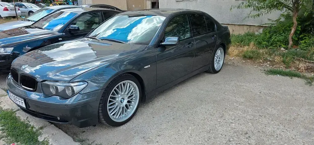 Gebraucht BMW 730 Performance 218 PS (160 kW) 2004 Grau Limousine