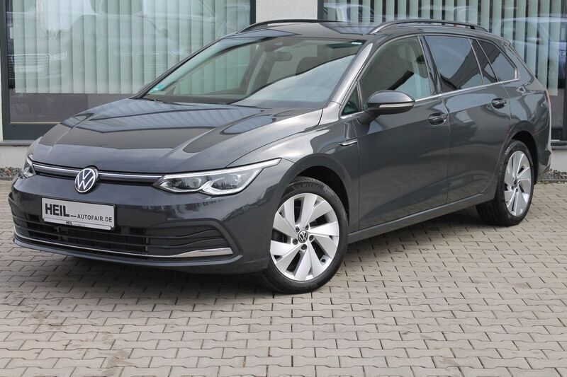Grau Gebraucht 2021 VW Golf VIII Style Kombi | 19.998 € (Guter Preis) - Bild 1/4