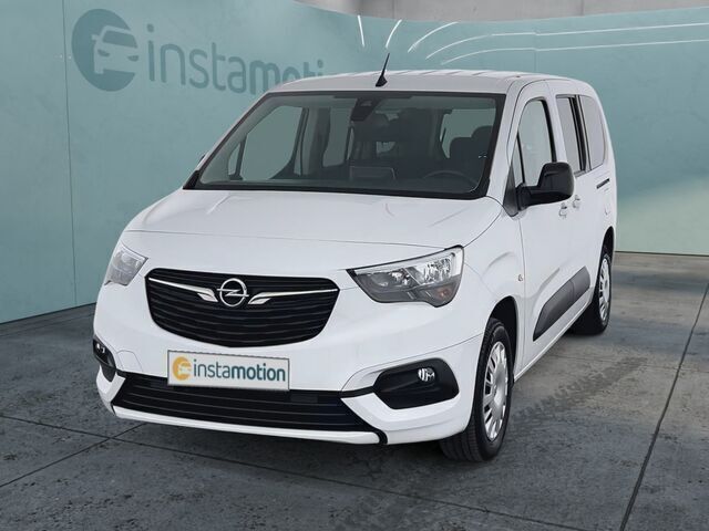 Gebraucht Opel Combo Elegance 131 PS (96 kW) 2022 Weiß Van / Kleinbus