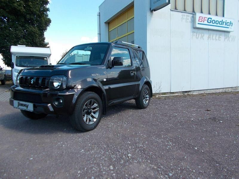 Braun Gebraucht 2017 Suzuki Jimny Style SUV | 19.900 € (Teuer) - Bild 1/4