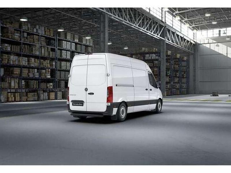 Gebraucht Mercedes Sprinter 170 PS (125 kW) 2023 Arktikweiß Van