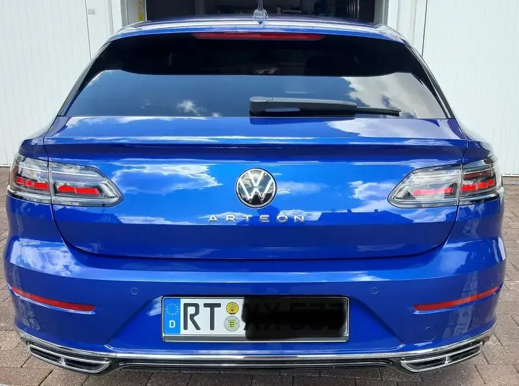 Gebraucht VW Arteon R-line 190 PS (139 kW) 2022 Blau Limousine