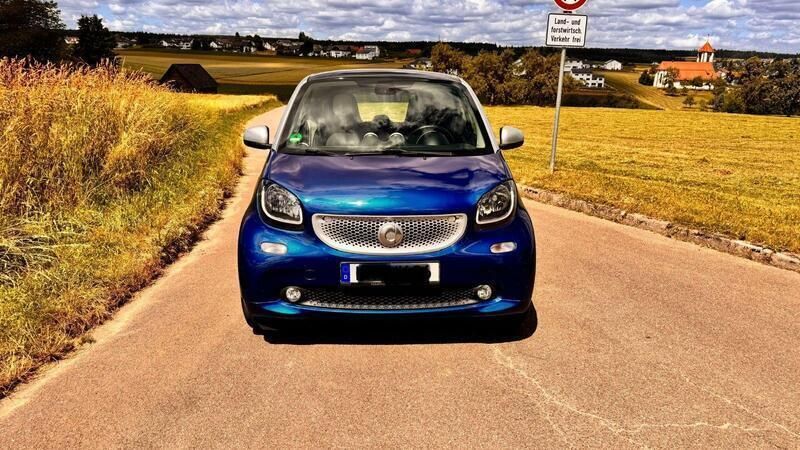 Blau Gebraucht 2014 Smart ForTwo Coupé Passion Coupé | 4.599 € (Guter Preis) - Bild 1/4