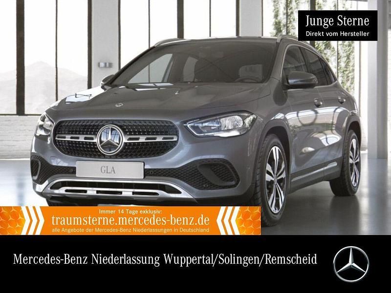 Gebraucht Mercedes GLA250 Progressive 218 PS (160 kW) 2021 Grau SUV