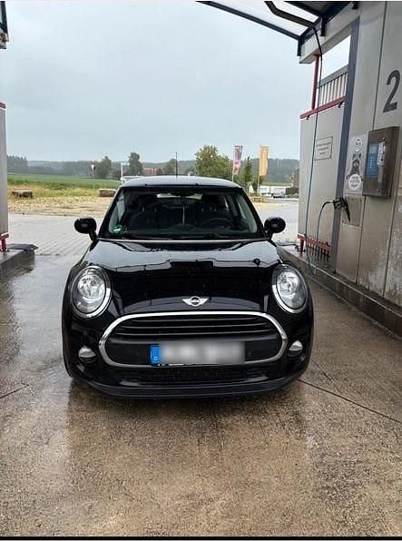 Schwarz Gebraucht 2017 Mini ONE Kleinwagen | 8.800 € - Bild 1/4