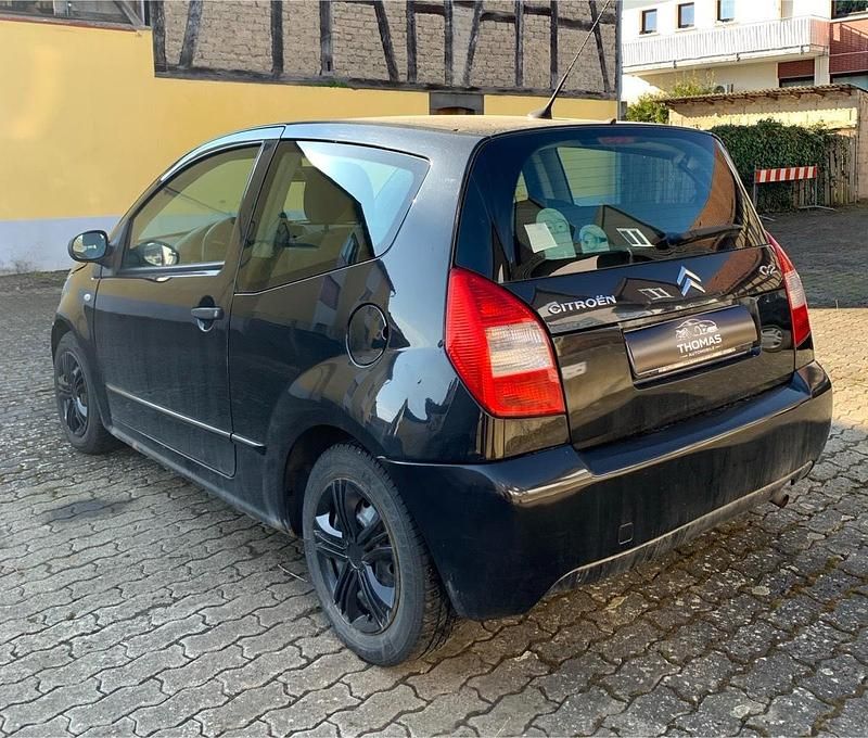 Gebraucht Citroën C2 60 PS (44 kW) 2009 Schwarz Kleinwagen