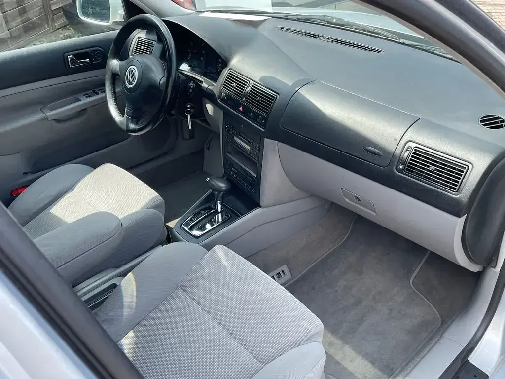 Gebraucht VW Golf III Highline 150 PS (110 kW) 1998 Silber Limousine