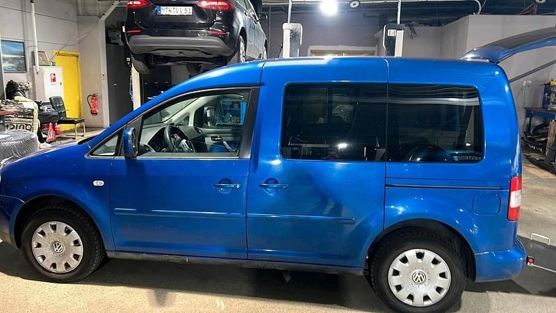 Blau Gebraucht 2007 VW Caddy Van / Kleinbus | 5.500 € - Bild 1/4