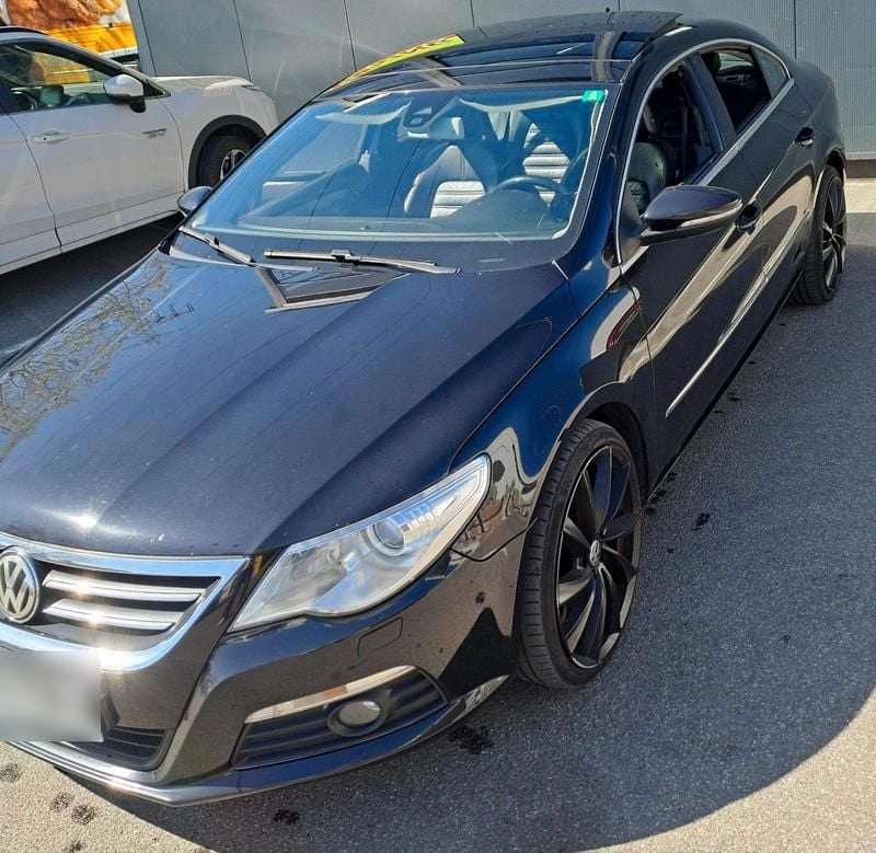 Second-hand VW Passat 299 CP (219 kW) 2008 Negru Berlinǎ