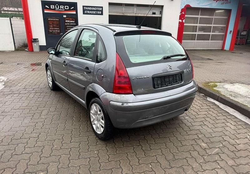 Gebraucht Citroën C3 88 PS (64 kW) 2004 Grau Kleinwagen
