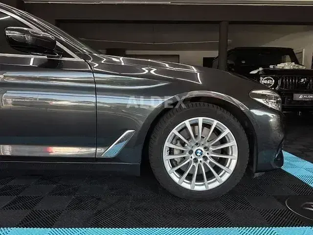Gebraucht BMW 530 Performance 265 PS (194 kW) 2019 Silber Limousine