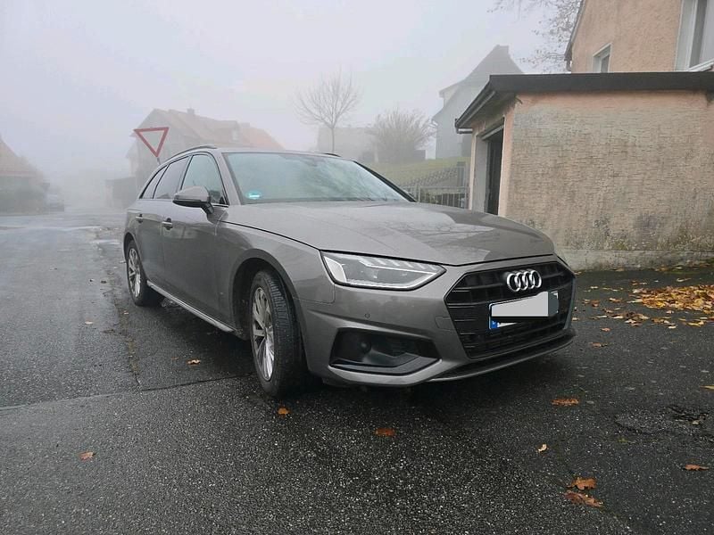 Gebraucht Audi A4 204 PS (150 kW) 2022 Kombi