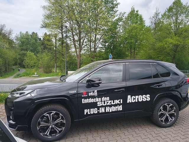 Gebraucht Suzuki Across Comfort+ 185 PS (136 kW) 2024 Attitude black mica metallic SUV
