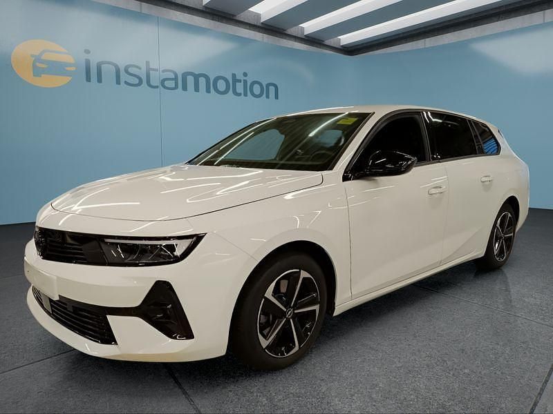 Weiß Gebraucht 2024 Opel Astra Kombi | 26.549 € (Fairer Preis) - Bild 1/4