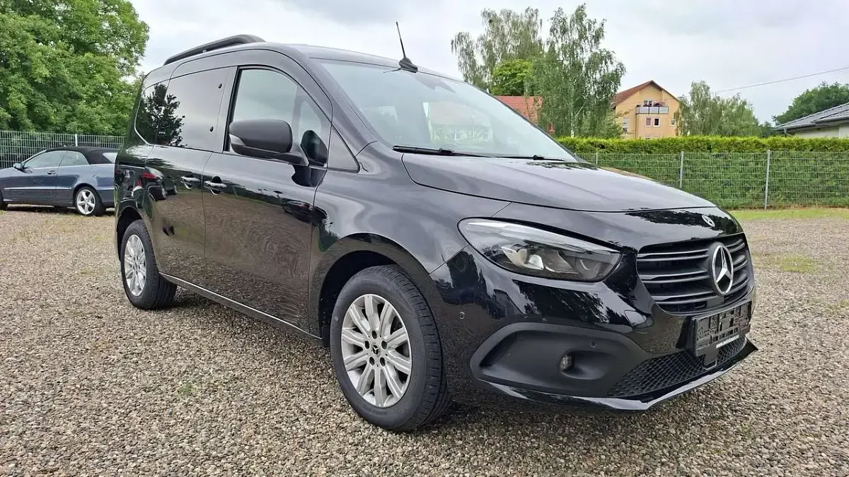 Gebraucht Mercedes Citan 113 131 PS (96 kW) 2022 Schwarz Van / Kleinbus