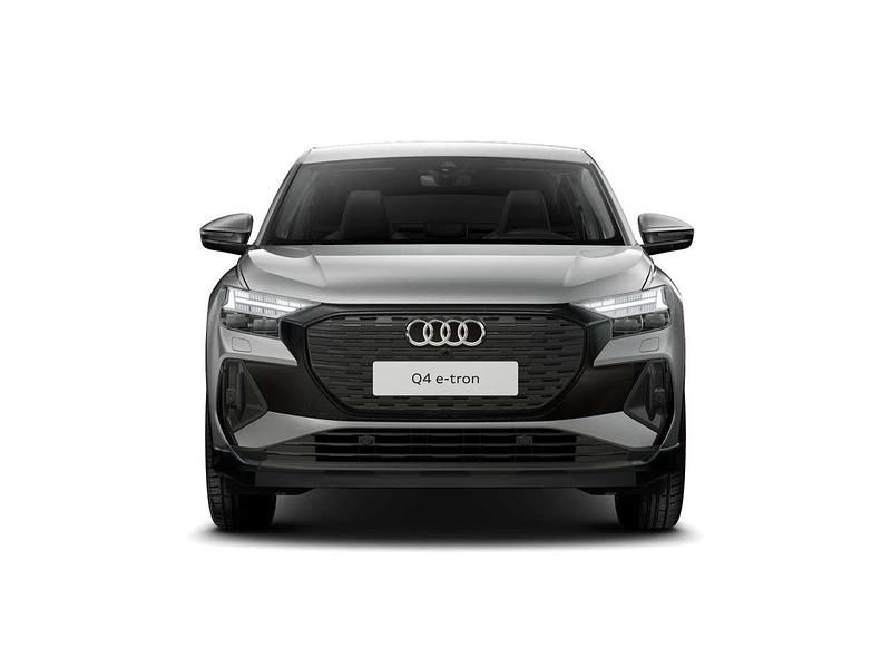 Gebraucht Audi Q4 e-tron S-Line 210 kW (286 PS) 2025 Taifungrau metallic SUV