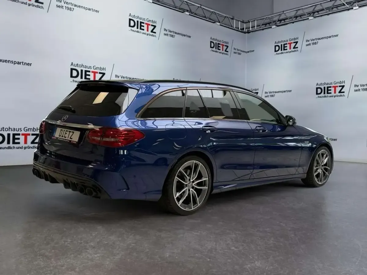 Gebraucht Mercedes C43 AMG AMG 390 PS (286 kW) 2019 Brilliantblau Kombi